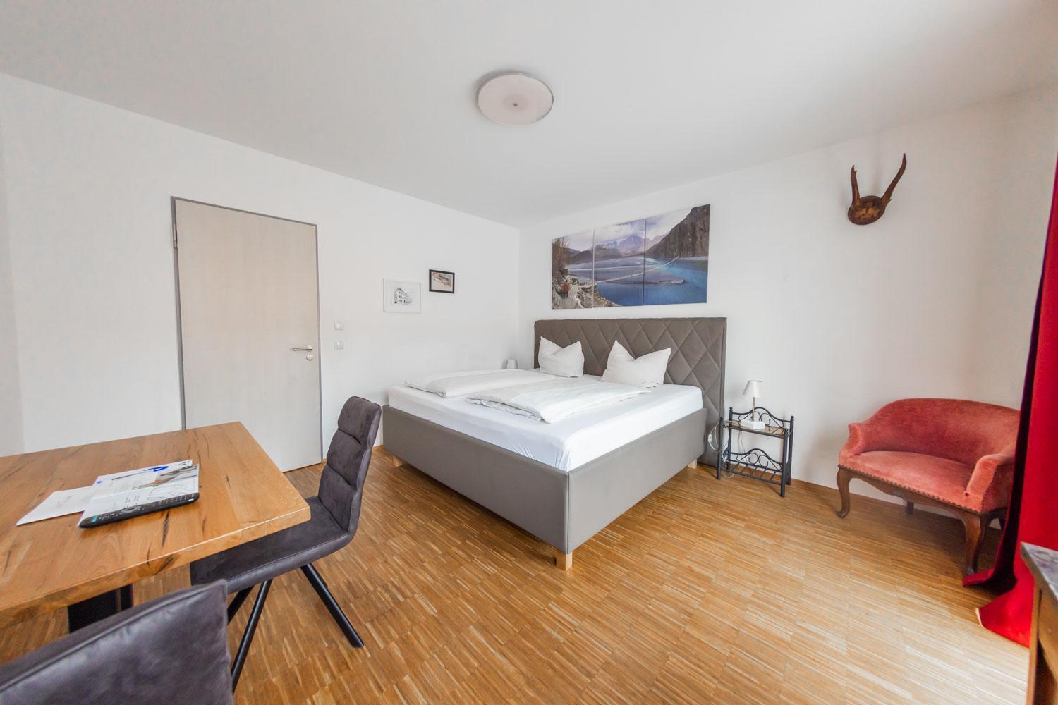 Hotel Freischuetz 兰茨胡特 外观 照片