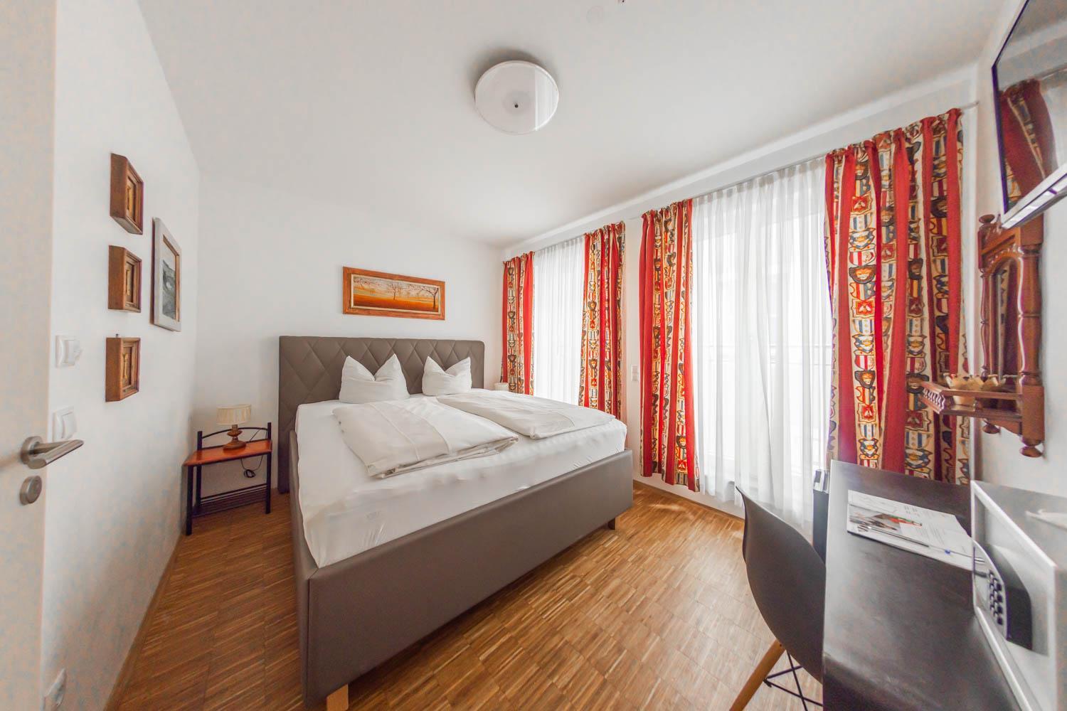 Hotel Freischuetz 兰茨胡特 外观 照片